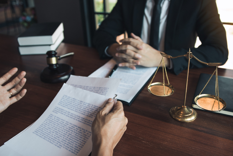 Як не помилитися у виборі адвоката в Італії Як не помилитися у виборі адвоката в Італії